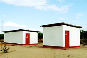 M&auml;dchen- und Lehrerinnentoiletten