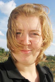 Hanna hart am Wind